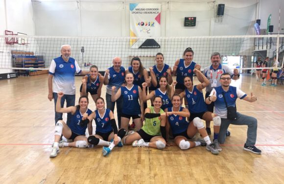 İAÜ Kadın Voleybol Takımı Avrupa 2’ncisi oldu