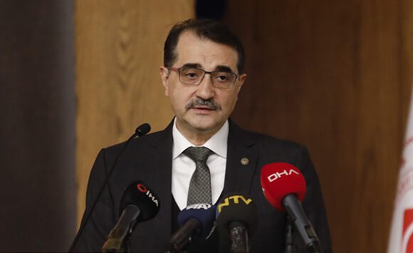 Bakan Dönmez: Kamuda yüzde 40 enerji tasarrufu mümkün