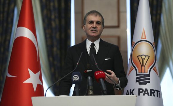 AK Parti Sözcüsü Çelik: Türkiye insani dayanışma adına her yerde bayrak gösteriyor