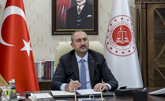 Bakan Gül: Kapalı ceza infaz kurumlarında pozitif vaka görülmedi