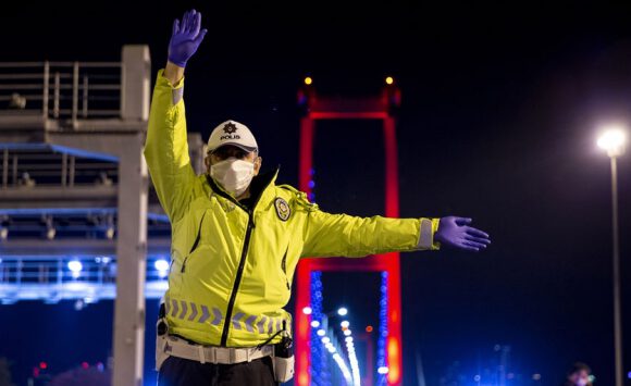 Sokağa çıkma kısıtlaması 24.00’de sona erecek