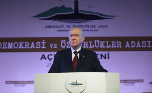 Bahçeli: Aklından darbe geçiren herkes kaybetmeye mahkum ve mecburdur