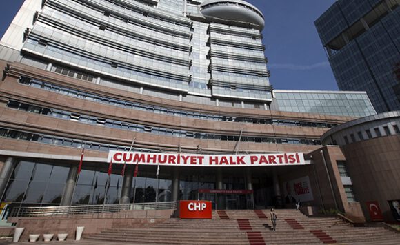CHP’de siyasi partilerle bayramlaşma, video konferansla yapılacak