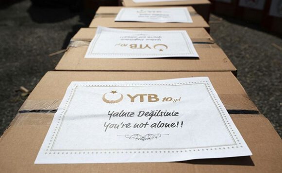 YTB’den 14 ülkede 165 bin vatandaşa yardım eli