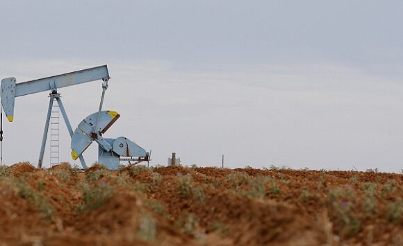 Cezayir’de petrol gelirlerinde yüzde 41 oranında düşüş