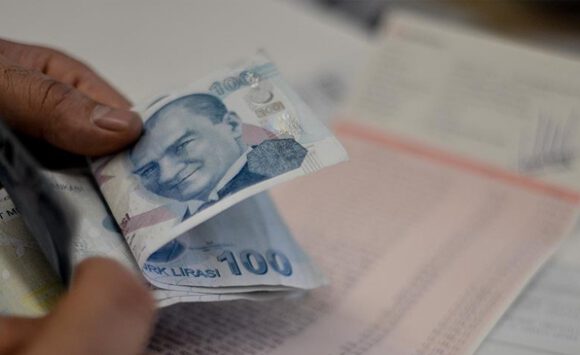 Kredi masraflarına 9 ayda 11,8 milyar lira ödedik