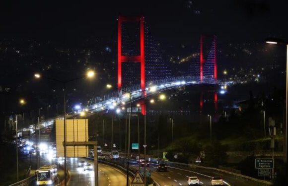 56 saatlik kısıtlama başladı
