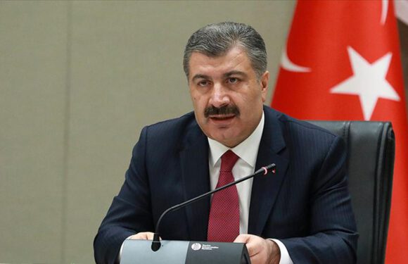 Bakan Koca’dan sağlık şehitleri için “minnettarız” paylaşımı