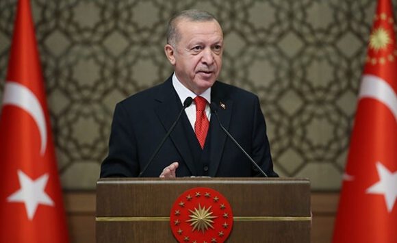 Cumhurbaşkanı Erdoğan: Irkçı sözleri şiddetle kınıyorum