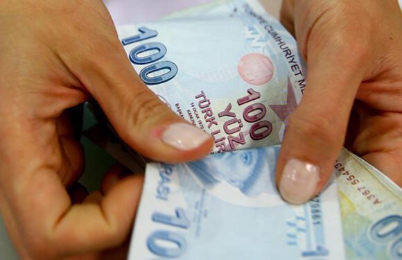 Sendikalardan asgari ücret açıklaması: Asgari ücret kesintisiz işçinin eline geçmeli