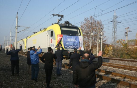 Türkiye’den Çin’e gidecek ilk blok ihracat treni Kocaeli’ye ulaştı