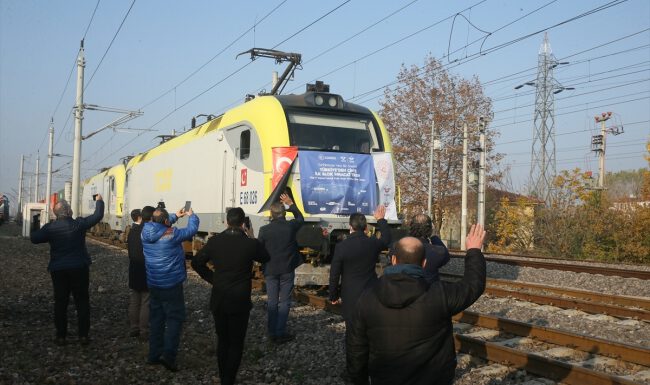 Türkiye’den Çin’e gidecek ilk blok ihracat treni Kocaeli’ye ulaştı