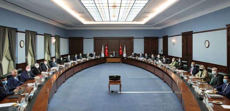 AK Parti’de gündem yargı ve ekonomi reformları