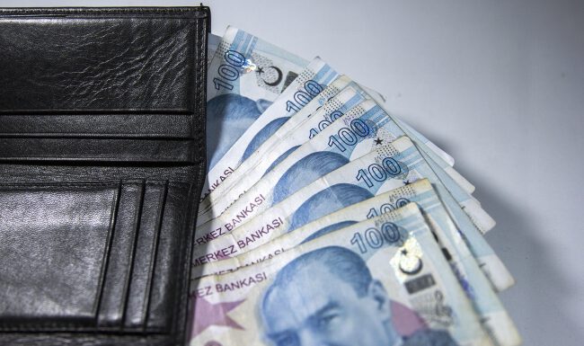 Memur ve emekli maaşı zamları belli oluyor