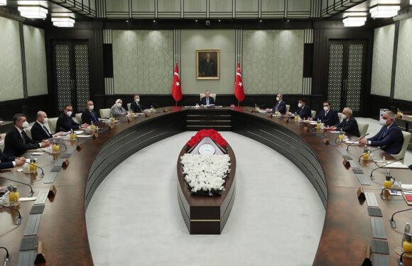 Gözler yarın yapılacak Kabine toplantısında