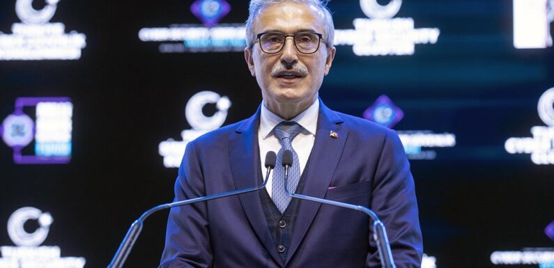 İsmail Demir: Siber orduların oluşturulduğu bir dönemdeyiz TRT Haber Bilim Teknoloji Haberleri AA
