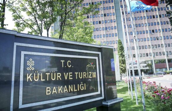 Türkiye ile Paraguay arasında turizmde işbirliği TRT Haber Ekonomi Haberleri AA