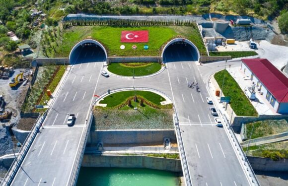 Kuzey Marmara Otoyolu ile yılda 5,4 milyar lira tasarruf ediliyor TRT Haber Ekonomi Haberleri AA