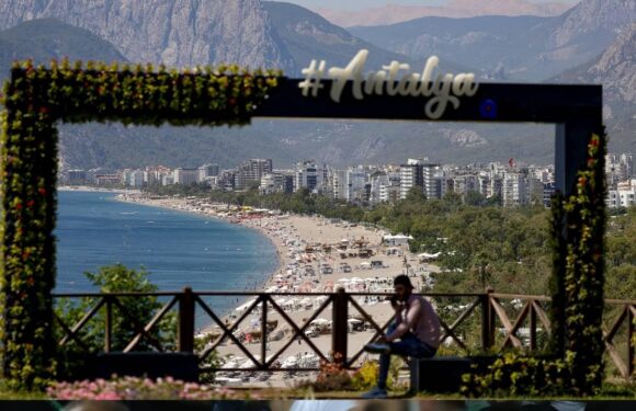 Antalya’da turizm sektörü 2023 için hedef büyüttü TRT Haber Ekonomi Haberleri AA
