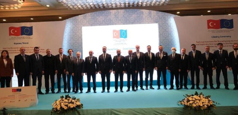 Kayıt dışı ekonomiyi önlemek için dijitalleşme süreçleri görüşüldü TRT Haber Ekonomi Haberleri AA