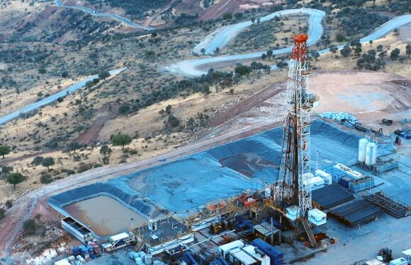 Gabar Dağı’nda petrol keşfi yapılan saha ilk kez TRT Haber’de TRT Haber Ekonomi Haberleri TRT Haber