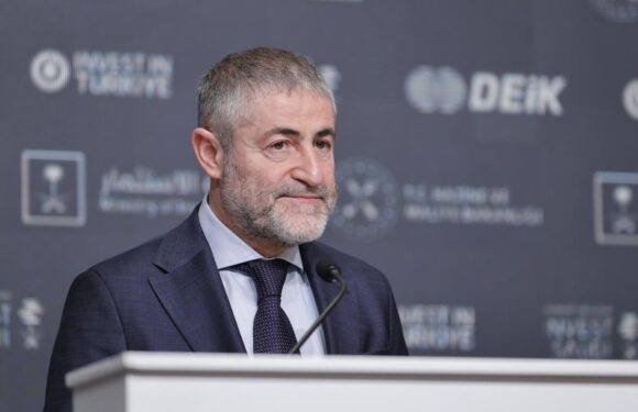 Bakan Nebati: Asgari ücreti geçtiğimiz ocak ayına göre yüzde 100 artırmış olduk TRT Haber Ekonomi Haberleri AA