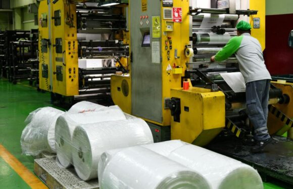 Türk plastik sektöründe hedef Avrupa liderliği TRT Haber Ekonomi Haberleri AA