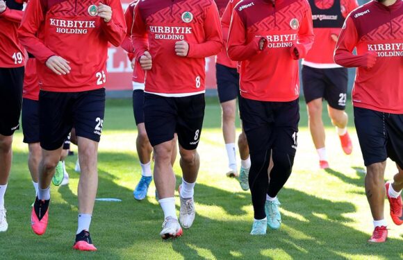 Alanyaspor, Beşiktaş mesaisine başladı TRT Haber Ekonomi Haberleri AA