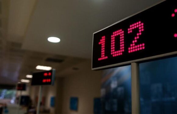 Deprem bölgesinde 448 banka şubesi hizmet veriyor TRT Haber Ekonomi Haberleri AA