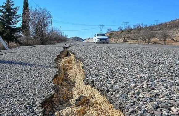 Deprem riski bahanesiyle kasko yapmayan sigorta şirketlerine uyarı TRT Haber Ekonomi Haberleri AA