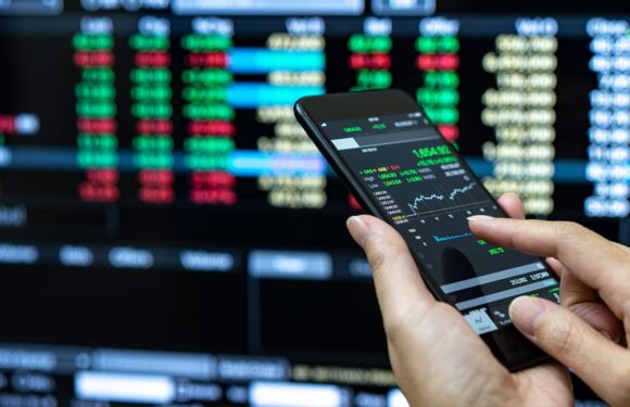 Küresel piyasalar haftaya düşük risk iştahıyla başladı TRT Haber Ekonomi Haberleri AA