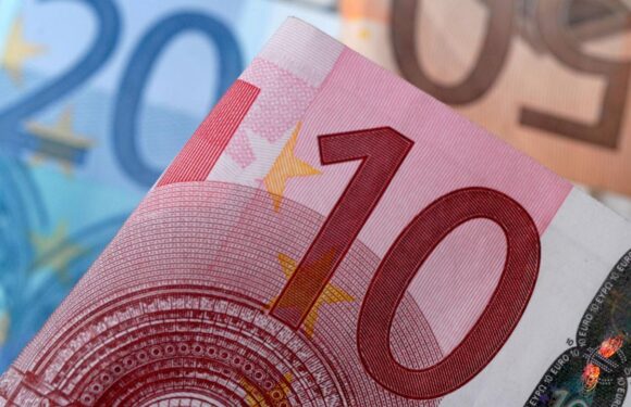 AB ekonomisi 2022’nin son çeyreğinde küçüldü TRT Haber Ekonomi Haberleri AA