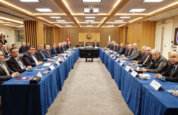 Bakan Nebati TOBB yönetimiyle bir araya geldi TRT Haber Ekonomi Haberleri AA