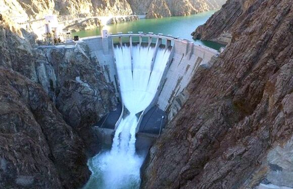 Temiz enerji elektrik üretimde ilk sırada TRT Haber Ekonomi Haberleri AA