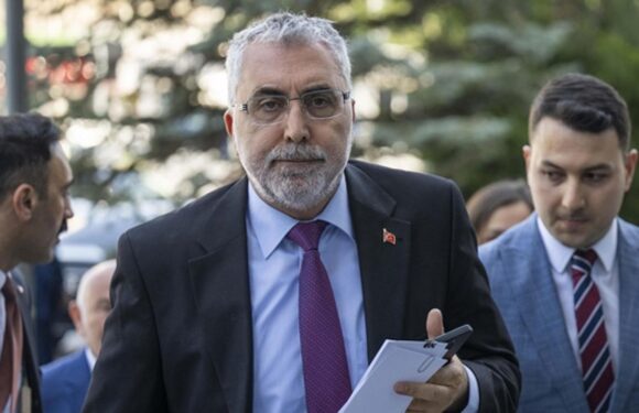 Bakan Işıkhan’dan kısa çalışma ödeneği açıklaması TRT Haber Ekonomi Haberleri AA