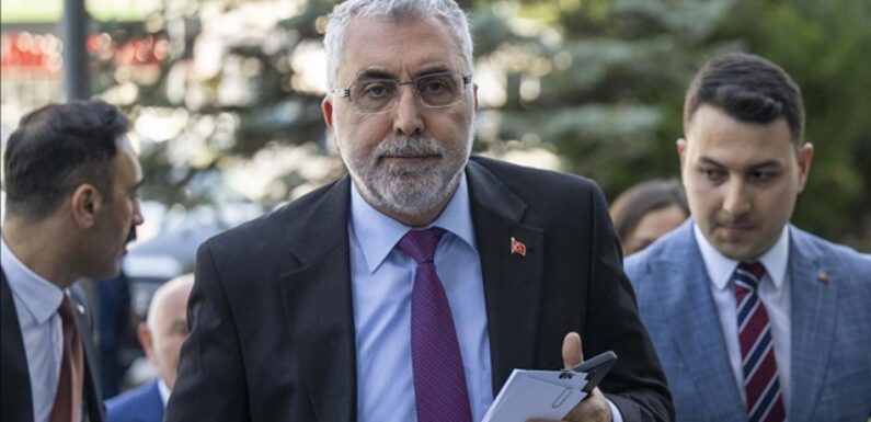 Bakan Işıkhan’dan kısa çalışma ödeneği açıklaması TRT Haber Ekonomi Haberleri AA