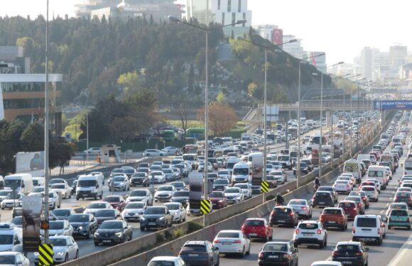 Ek motorlu taşıtlar vergisi 2 taksitte ödenecek TRT Haber Ekonomi Haberleri TRT Haber