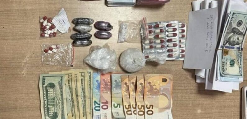 Fatih’te uyuşturucu ticareti polise takıldı: Oyuncak ayıdan uyuşturucu çıktı TRT Haber Ekonomi Haberleri DHA