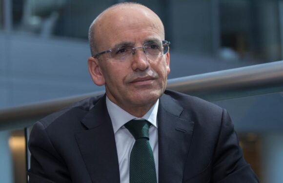 Bakan Şimşek’ten Moody’s değerlendirmesi: Uluslararası normlara uygun politikaları uygulamada kararlıyız TRT Haber Ekonomi Haberleri TRT Haber