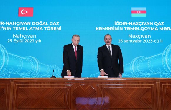 IğdırNahçıvan Doğal Gaz Boru Hattı’nın temelini atıldı TRT Haber Ekonomi Haberleri AA