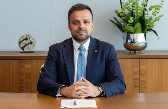Turkcell’in Genel Müdürü Ali Taha Koç oldu TRT Haber Ekonomi Haberleri AA