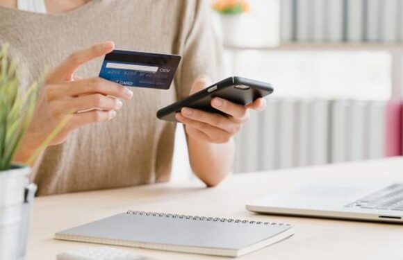 Bayram alışverişi eticaret sektörünü hareketlendirdi