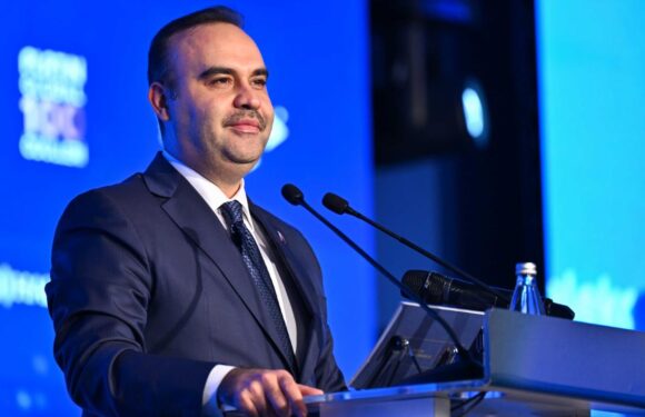 Bakan Kacır: ARGE personeli 29 binden 292 bine çıktı