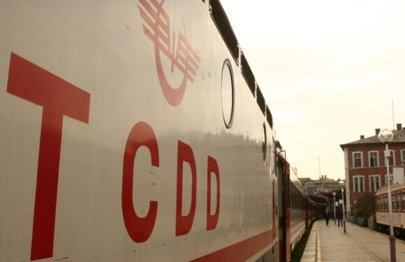 TCDD, 48 tren teşkil işçisi ve 9 vinç operatörü alacak