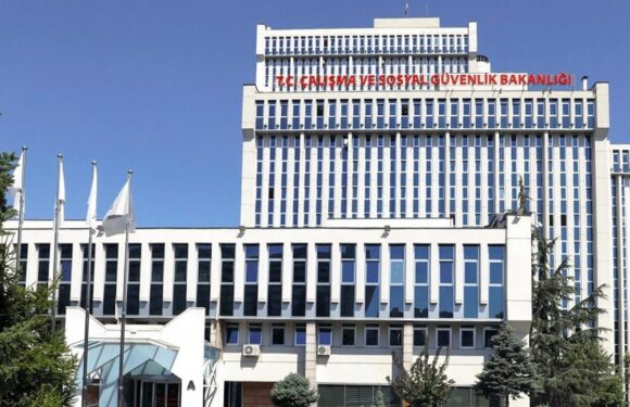 Standart dışı baret ve maskeye 12,8 milyon lira ceza kesildi