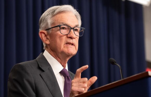 FED Başkanı Powell: Tarifeler enflasyonu yükseltecektir