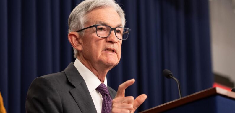 Fed Başkanı Powell: Ekonomik büyüme yavaşlayabilir