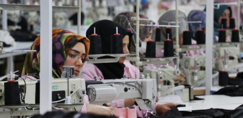İŞKUR, çalışan annelere 348,2 milyon lira destek verdi