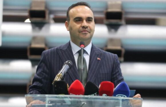 Bakan Kacır: Türkiye, yüksek teknoloji ürünleri ihracatında lider konumda