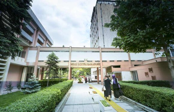 Yetenek sınavıyla öğrenci alan okullar için başvuru ve uygulama kılavuzu yayımlandı